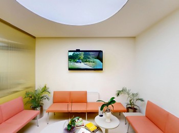 Main Reception Guest Lounge2